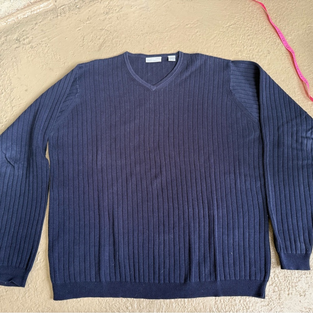 Halogen Navy V-Neck Sweater Mens Medium 100% Cotton